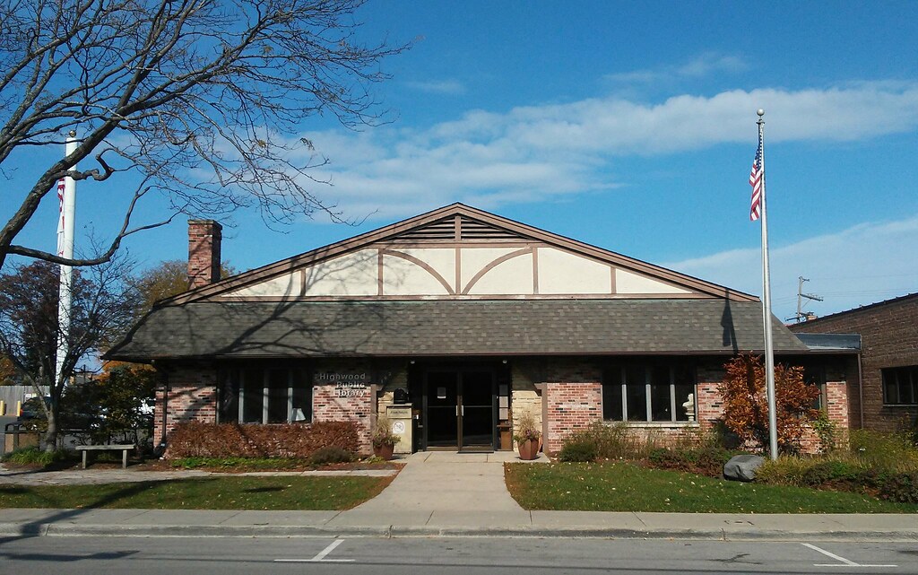 highwood public library, community library in highwood il, library highwood